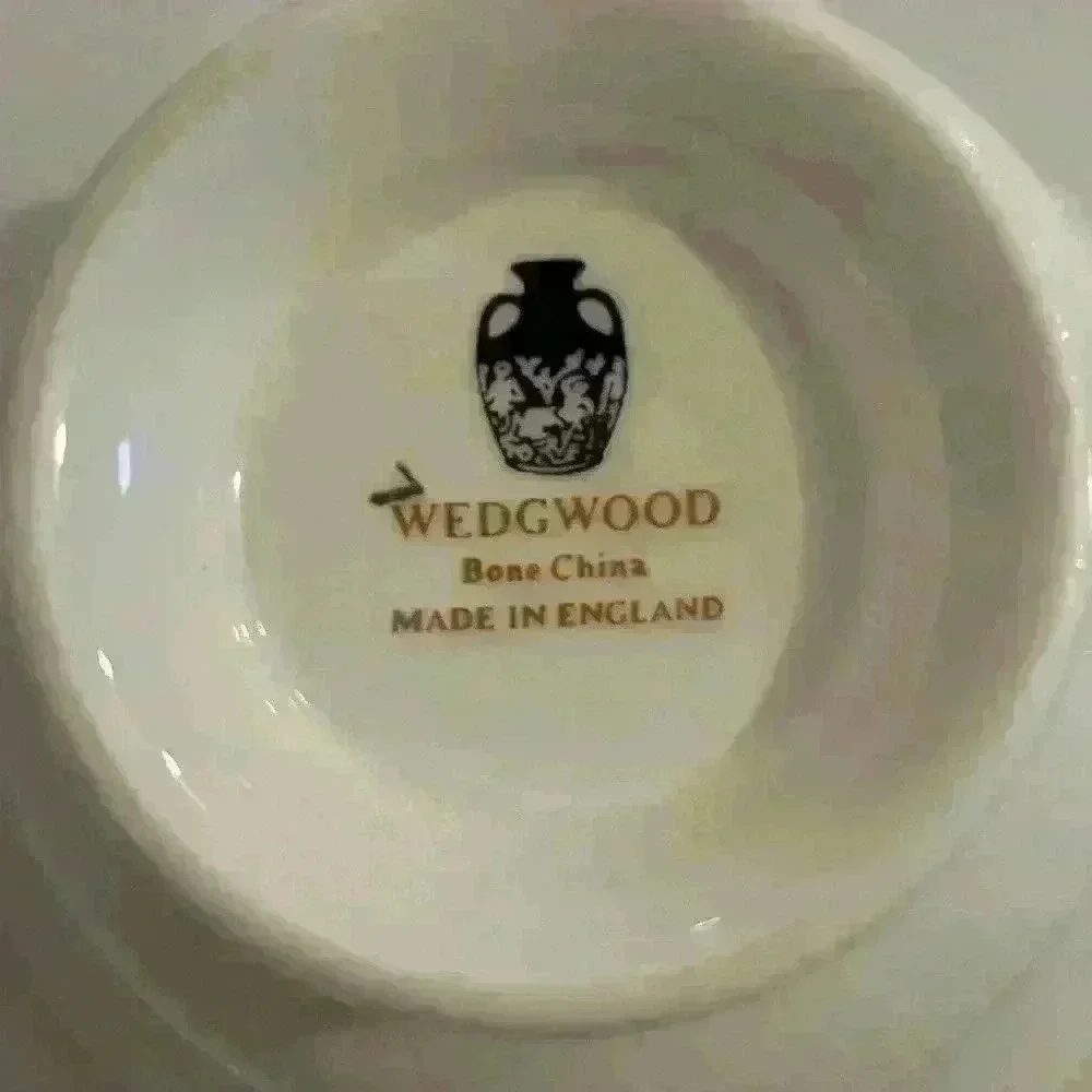 Wedgwood Argyll 5 Place Setting